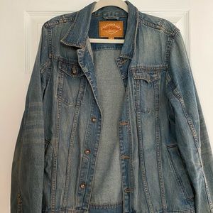 Men’s denim jacket